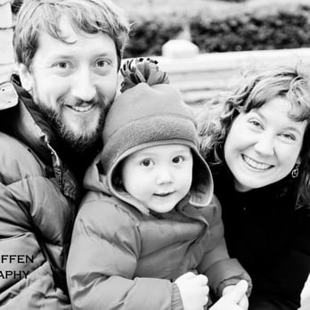 Anika Steffen Photography - Family Portraits - Photographers Near Me Anika Steffen Photography - Family Portraits - Photographers Near Me