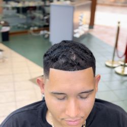 Luxor Salon & Barber