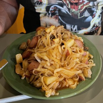 HuHot Mongolian Grill - Meat pasta potatoes sauce - Chinese Near Me - Coralville, Iowa HuHot Mongolian Grill - Meat pasta potatoes sauce - Chinese Near Me - Coralville, Iowa