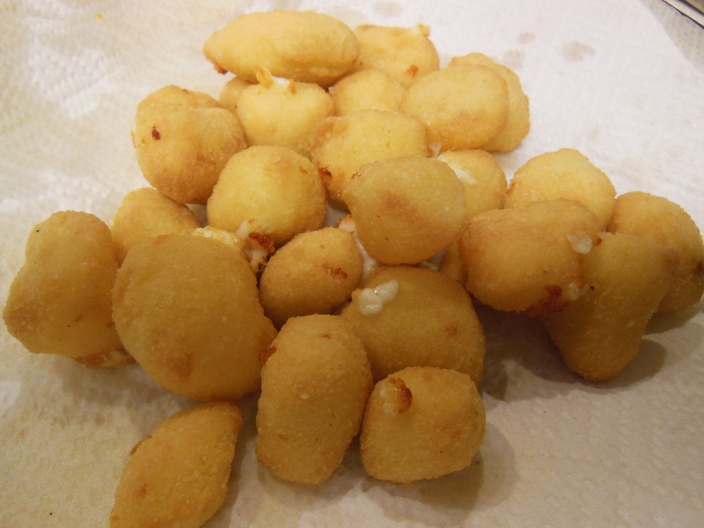 The Country Cupboard Logo