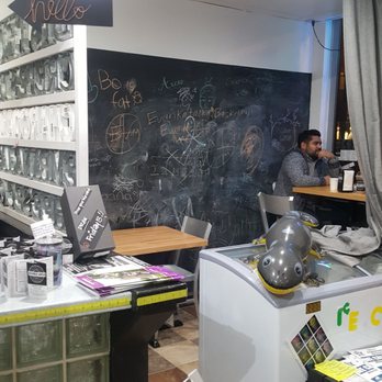 Bistro 6050 - Great seating by the window and awsome space for kids to draw on the wall - Empanadas Near Me - Chicago, Illinois