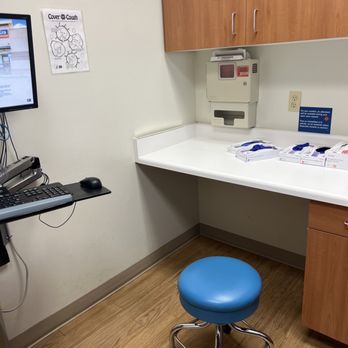 Concentra Medical Centers - Been waiting for so long in this room - Medical Centers Near Me - Honolulu, Hawaii Concentra Medical Centers - Been waiting for so long in this room - Medical Centers Near Me - Honolulu, Hawaii
