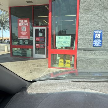 AutoZone Auto Parts - Front entrance to shop. - Auto Parts & Supplies Near Me - Phoenix, Arizona