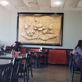 Aroy Dee Thai Cafe - They did a good job decorating the dining area. - Thai Near Me - Houston, Texas Aroy Dee Thai Cafe - They did a good job decorating the dining area. - Thai Near Me - Houston, Texas