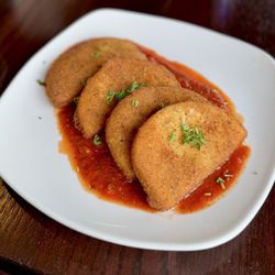 Delmonico's Italian Steakhouse - Mozzarella