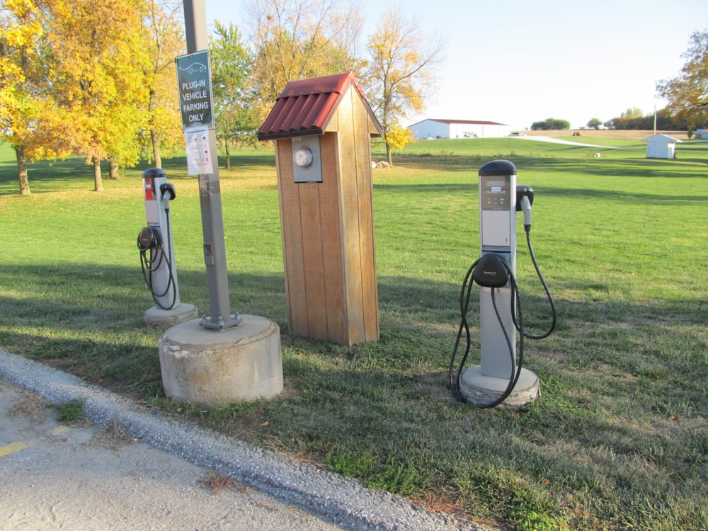 TIVOLI INN & SUITES 4037 Main St, Elk Horn, IA Yelp