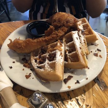 LoKal - Mama Bear 's Chicken & Waffles - Burgers Near Me - Miami, Florida LoKal - Mama Bear 's Chicken & Waffles - Burgers Near Me - Miami, Florida