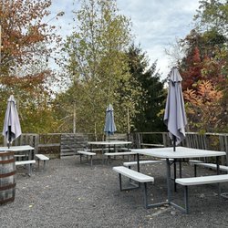 breaker brewing outpost - Outdoor patio / perfect for pooch to come along
