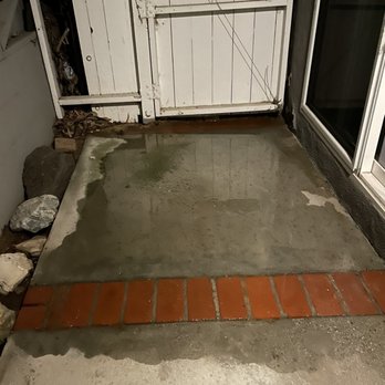 Atomic Rooter & Plumbing - Water leaking from underneath - Plumbing Near Me - Wilmington, California Atomic Rooter & Plumbing - Water leaking from underneath - Plumbing Near Me - Wilmington, California