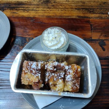 Joe's Cafe - Bread Pudding - Breakfast & Brunch Near Me - Los Angeles, California Joe's Cafe - Bread Pudding - Breakfast & Brunch Near Me - Los Angeles, California
