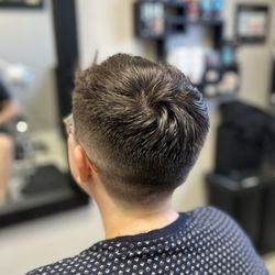 Fish Comb Barbering Club - Low fade