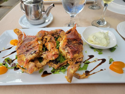 La Tavola by null