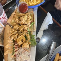 AttaBoys - Poe Boy with southern mac and cheese