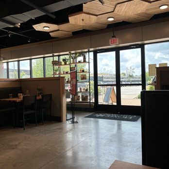 HomeGrown - Springdale - Inside - Breakfast & Brunch Near Me - Springdale, Arkansas HomeGrown - Springdale - Inside - Breakfast & Brunch Near Me - Springdale, Arkansas