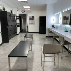 Iron Culture - North Bergen - Locker room