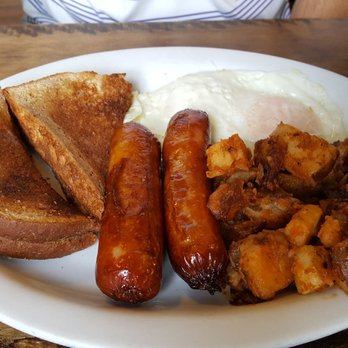 The Lighthouse Restaurant - Breakfast & Brunch Near Me - Prince Edward, Ontario The Lighthouse Restaurant - Breakfast & Brunch Near Me - Prince Edward, Ontario