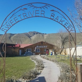 SweetRiver Bakery - Bakeries Near Me - Pateros, Washington