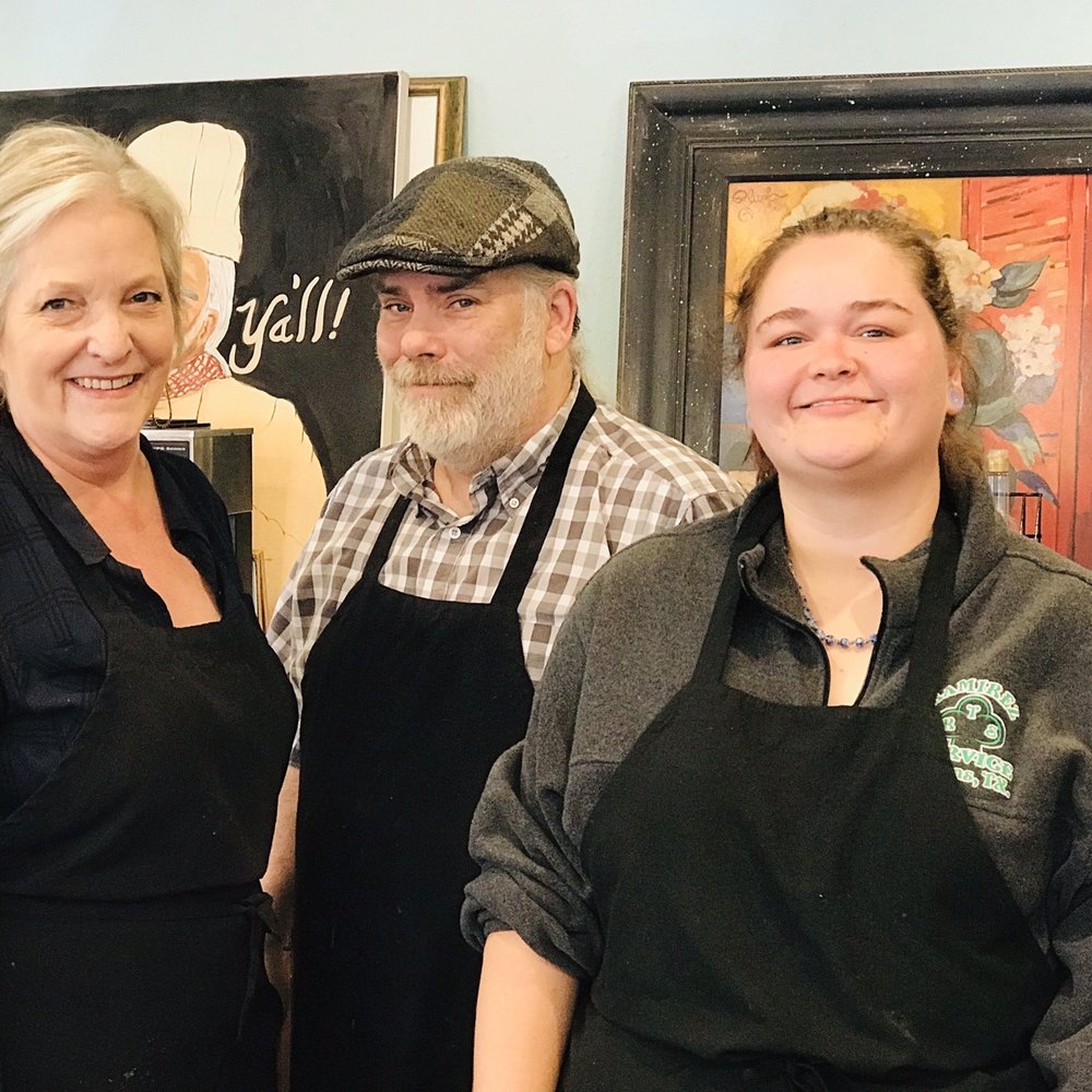 The Experience - Chef Hobbles & Team - Women's Clothing Near Me - Edom, Texas