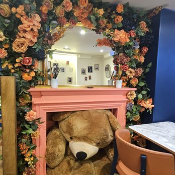 Drunch - Basement area by the restroom. Extra seatings - Modern European Near Me - London, XGL