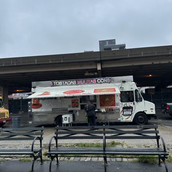 Birria-Landia - Food truck - Food Trucks Near Me - Brooklyn, New York Birria-Landia - Food truck - Food Trucks Near Me - Brooklyn, New York