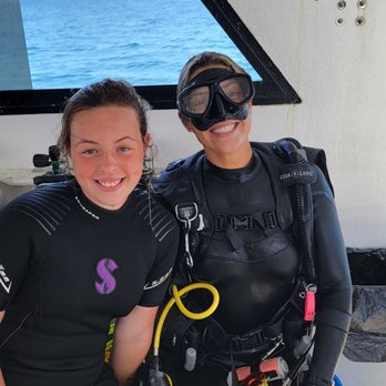 Dive Oahu - Mk and scuba steve (meghan) - Snorkeling Near Me - Honolulu, Hawaii