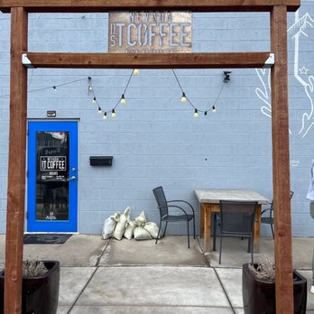 DST Coffee - Entrance - Coffee & Tea Near Me - Gardnerville, Nevada
