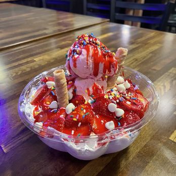 Blossom chai cafe - Strawberry Bingsoo - Indian Near Me - Sunnyvale, California Blossom chai cafe - Strawberry Bingsoo - Indian Near Me - Sunnyvale, California