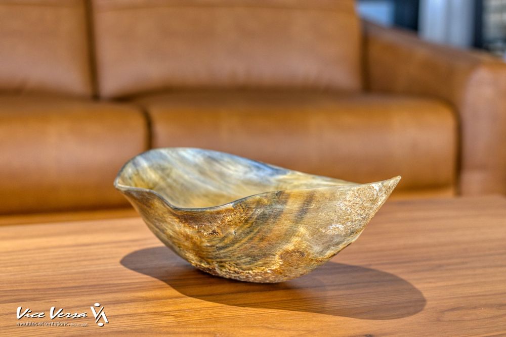 VICE VERSA MEUBLES & TENTATIONS Updated September 2024 105 Photos