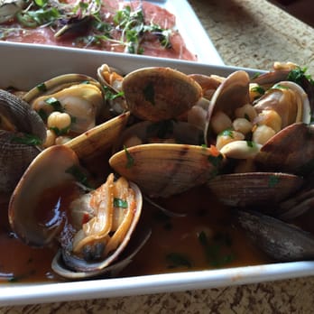How to Cook a Wolf - Clams!! - Italian Near Me - Seattle, Washington How to Cook a Wolf - Clams!! - Italian Near Me - Seattle, Washington