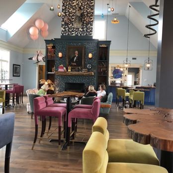 Merrie Mill Farm & Vineyard - Wine Tasting Room Near Me - Keswick, Virginia