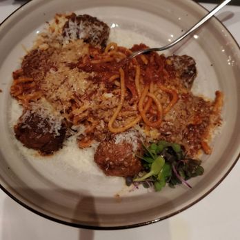 Vincent Chiccos - Spaghetti with veal meatballs - Italian Near Me - Charleston, South Carolina