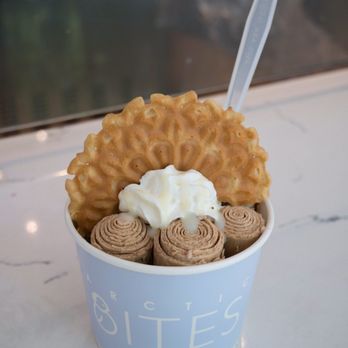 Arctic Bites - Mr. Grey - Ice Cream & Frozen Yogurt Near Me - Toronto, Ontario Arctic Bites - Mr. Grey - Ice Cream & Frozen Yogurt Near Me - Toronto, Ontario