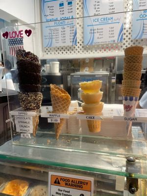 Whip'n Dip Ice Cream Shop by null