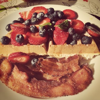 Old Crocker Inn - Literally the best waffles ever!!!! - Bed & Breakfast Near Me - Cloverdale, California Old Crocker Inn - Literally the best waffles ever!!!! - Bed & Breakfast Near Me - Cloverdale, California