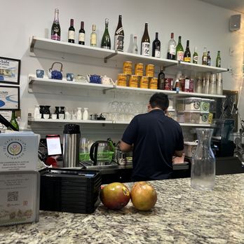 Cafe Lavie Vietnamese - Making MT4. Milk Tea - Bubble Tea Near Me - Boca Raton, Florida Cafe Lavie Vietnamese - Making MT4. Milk Tea - Bubble Tea Near Me - Boca Raton, Florida
