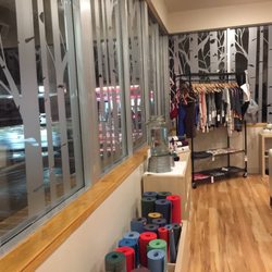 Duluth Yoga - Nice array of Manduka yoga gear