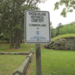 Elder Ballou Cemetery - Rhode Island has lot of historical cemeteries.Photos by Anna K.