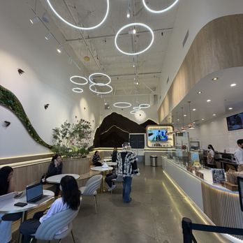 Chicha San Chen - Interior - Bubble Tea Near Me - Fremont, California