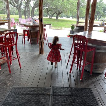 Vinovium - Patio area - Wineries Near Me - Johnson City, Texas