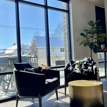 Indie Coffee Roasters - Lots of cozy spots - Coffee & Tea Near Me - Carmel, Indiana