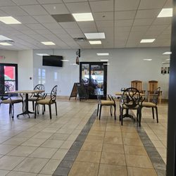 Greenbrier Valley Airport - Entrance to restaurant