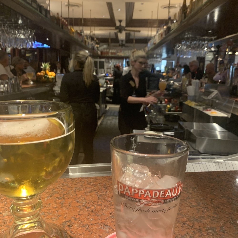 Pappadeaux Seafood Kitchen - The bar at Pappadeaux - Seafood Near Me - Conroe, Texas