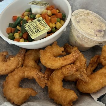 Sharks Fish House Restaurant - Shrimp with mixed vegetables - Fish & Chips Near Me - North Port, Florida Sharks Fish House Restaurant - Shrimp with mixed vegetables - Fish & Chips Near Me - North Port, Florida