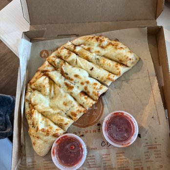 Blaze Pizza - Cheese bread, terrible - Salad Near Me - Carmel, Indiana