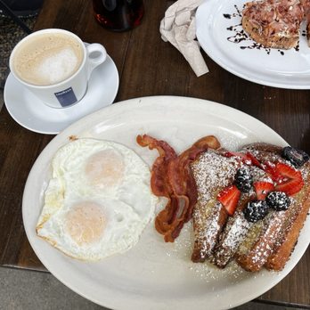 City Kitchen - French Toast - Breakfast & Brunch Near Me - North Hollywood, California