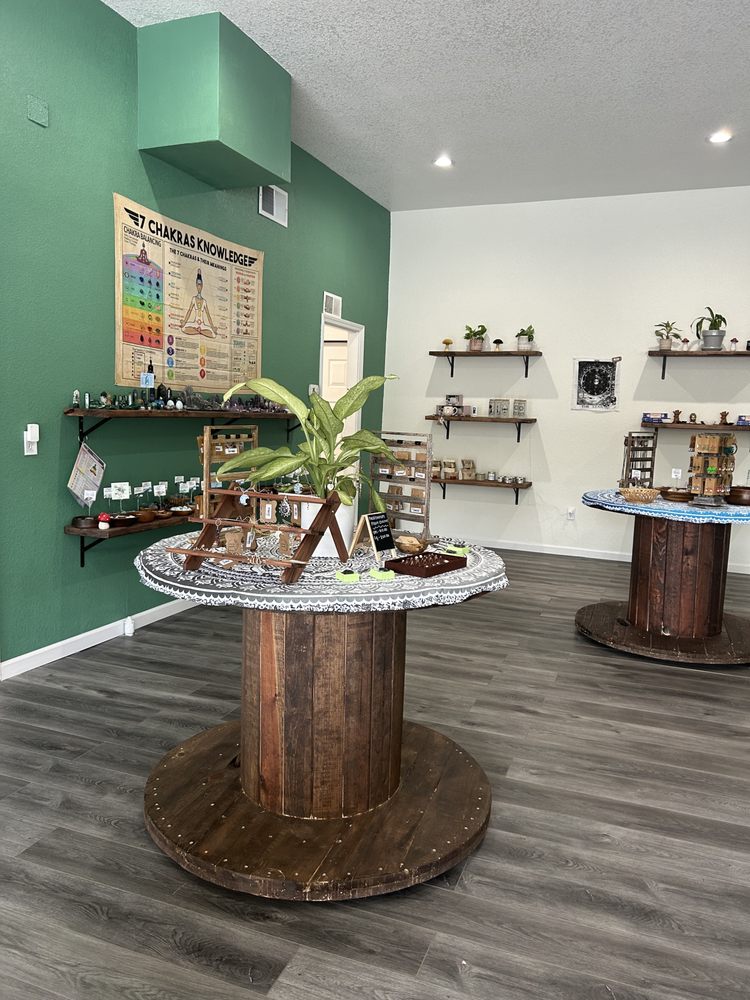 KAYS SPIRITUAL WAYS Updated July 2024 501 Euclid Ave, Des Moines