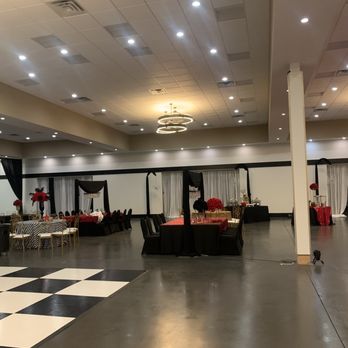 601 Milestone Venue - Full room view - Venues & Event Spaces Near Me - Concord, North Carolina 601 Milestone Venue - Full room view - Venues & Event Spaces Near Me - Concord, North Carolina