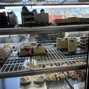 BonBon Bakery - Diverse Cake pies on window display - Bakeries Near Me - New York,, New York BonBon Bakery - Diverse Cake pies on window display - Bakeries Near Me - New York,, New York