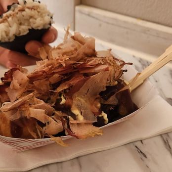 Takoyaki6ix - Takoyaki and onigiri - Asian Fusion Near Me - Toronto, Ontario Takoyaki6ix - Takoyaki and onigiri - Asian Fusion Near Me - Toronto, Ontario