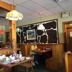 Top Notch Restaurant - Inside picture